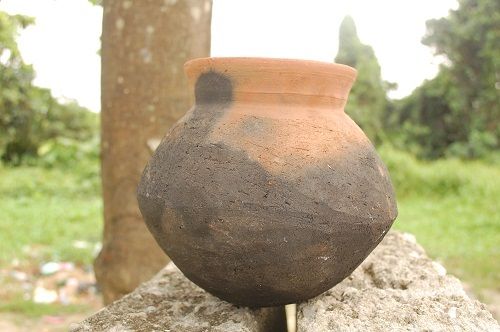 ochẹ, Urhobo traditional water “bottle”